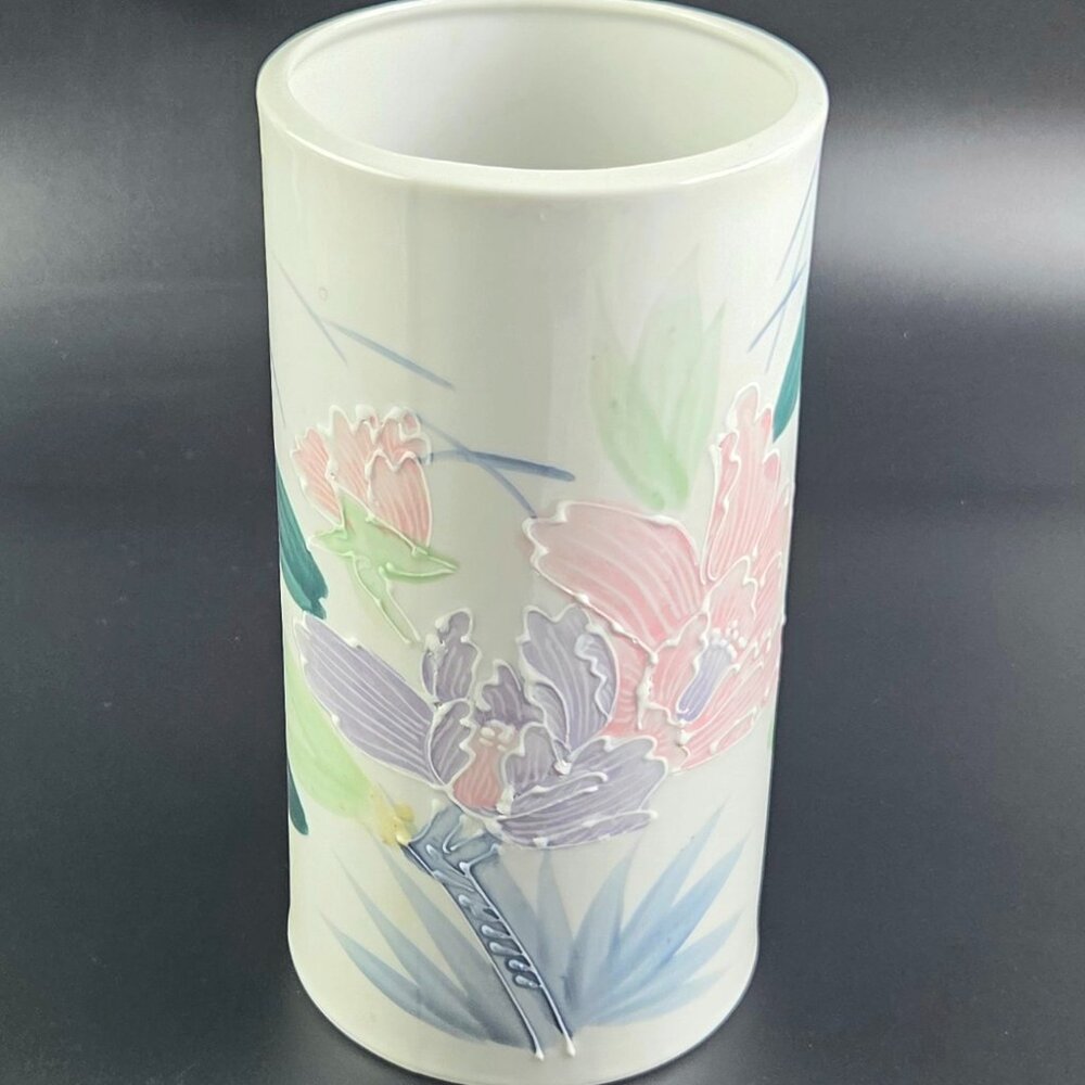 Tall Japanese Porcelain Vase – Floral Design – Pastel Shades – 9.5" Height